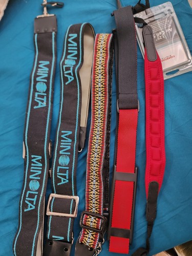 Lot of 5 Camera Straps, Vintage Minolta & Hippie, reversible, red, black, blue - Picture 2 of 10