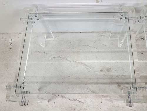 Oversized 1970s Vintage MCM Lucite Glass Side End Tables - Picture 11 of 11