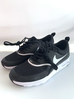 black and white nike thea womens