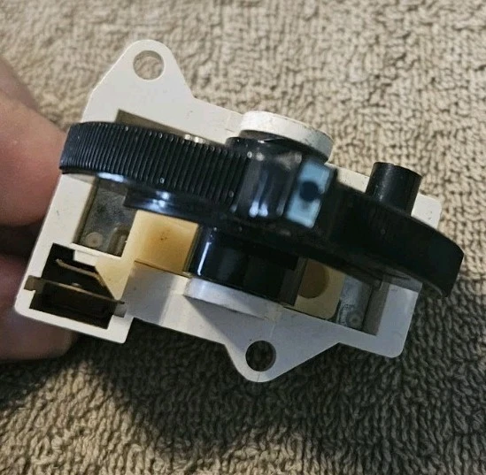 NOS 69-72 SKYLARK GS VACUUM 模式选择开关 1386904 15-781 70 71 BUICK — 第 2/4 张图片