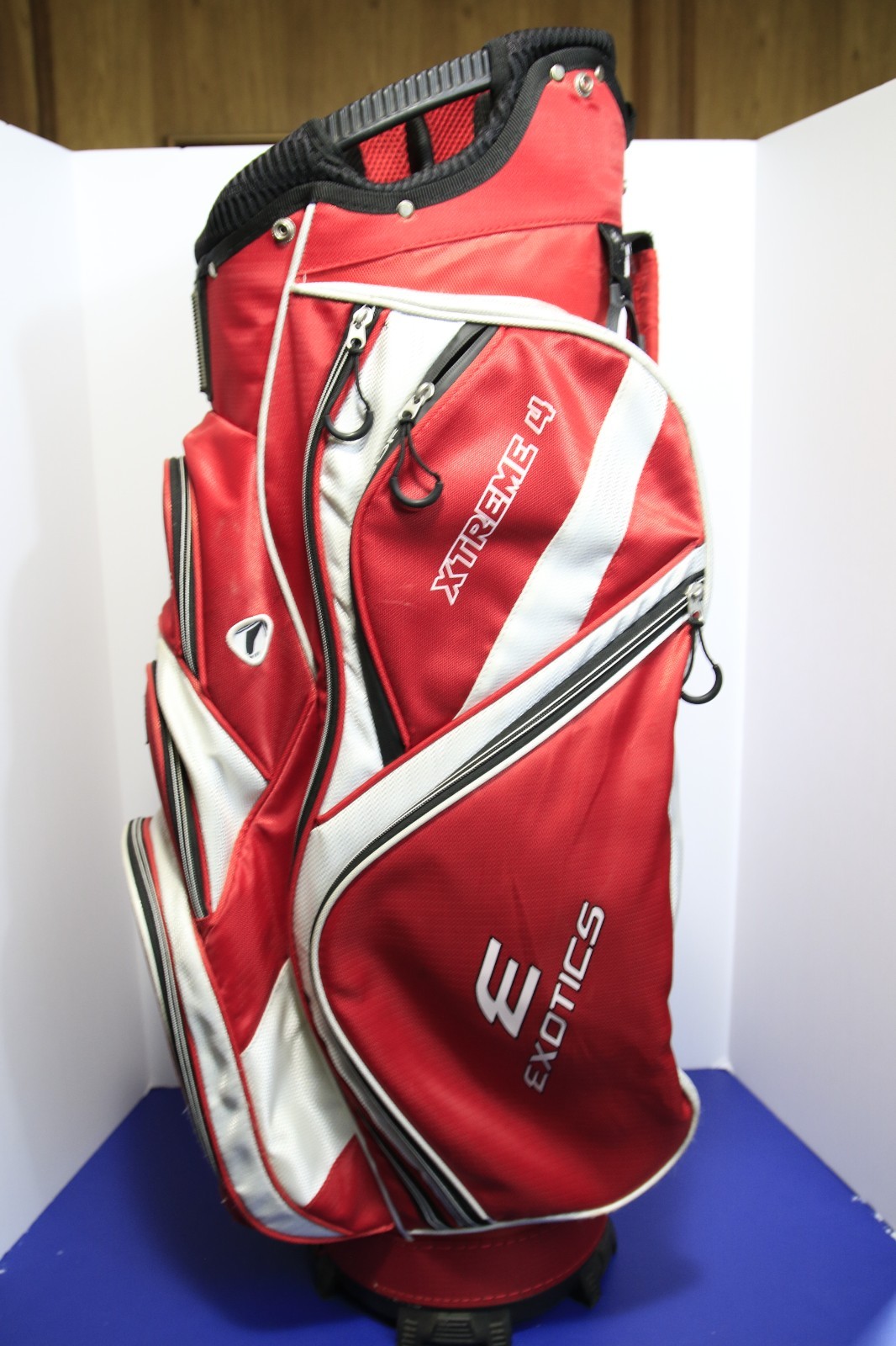 Bag White Red Black  14-way 9 Pockets