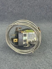 Factory Authorized Parts HH 22UC O34 Temp Act Switch  ROBERTSHAW