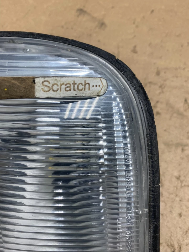 1995 1996 Nissan Maxima левый водитель LH угловой поворотник оригинальный S4222 DW - Изображение 4 из 4