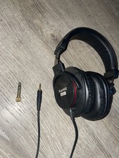 scarlett studio headphones HP60-MK3 w/ audio adapter ONLY ONE EAR WORKING
