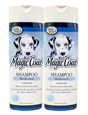 Four Paws Magic Coat Medicated Dog Shampoo for Skin Allergies 16 Oz
