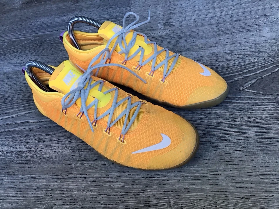 Nike Mujer Gratis 1.0 Talla 8 Naranja Zapatos Informales Tenis Color Raro 641530-800 Foto 2 de 4