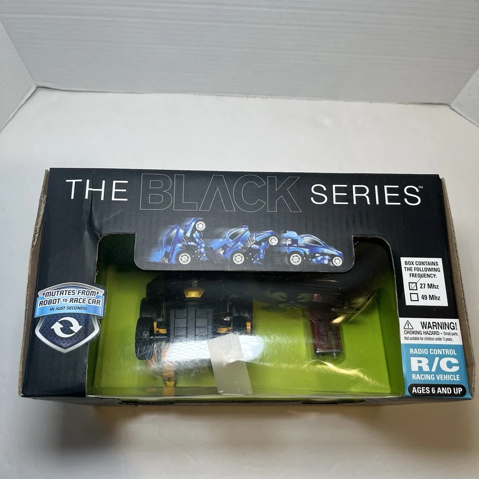 The Black Series 2019 Radio Controlled R/C Transforming Robot 27 MHz damage box - Image 2 of 4