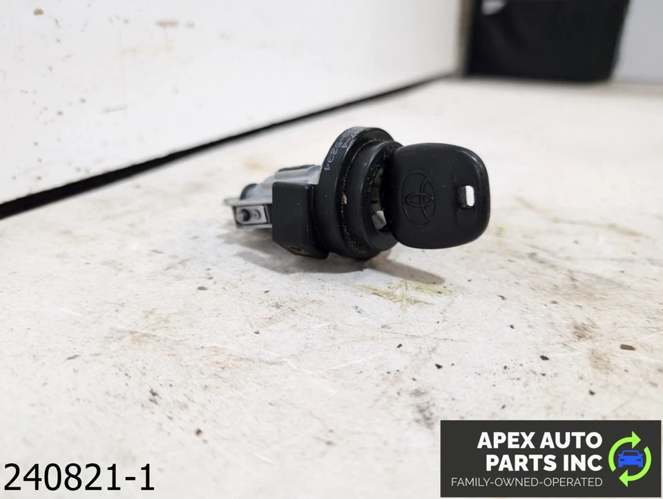 Interruptor de encendido convencional OEM 2002 Toyota Prius 1,5 L Foto 2 de 4