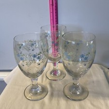 6 3/4 Beautiful Painted Flower  Giblets $9.00...