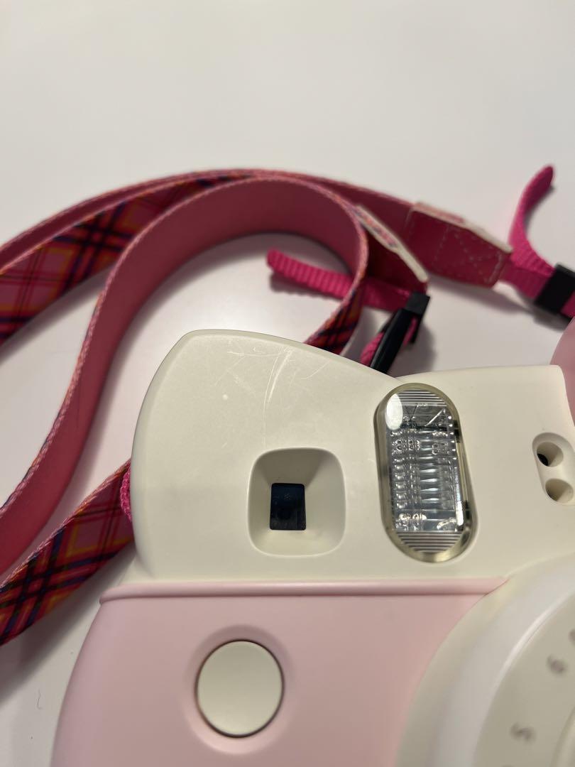 FUJIFILM Hello Kitty Fuji Instant Camera Cheki Instax Mini FUJIFILM Hello Kitty Fuji Instant Camera Cheki Instax Mini