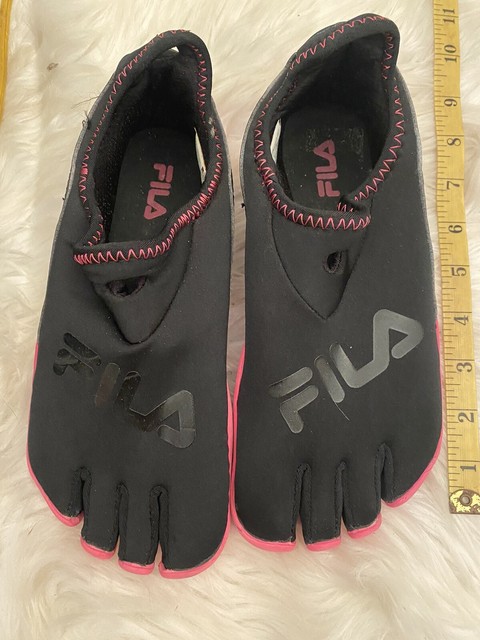 fila neon pink shoes