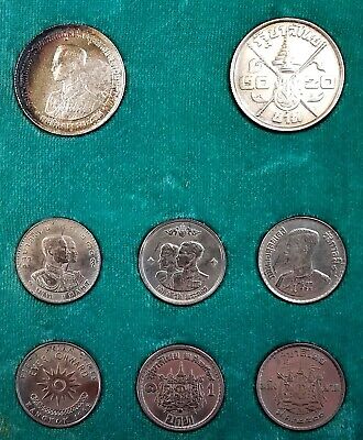 Royal Thai Mint 32 coin set, Thailand! 2 silver coins! Green
