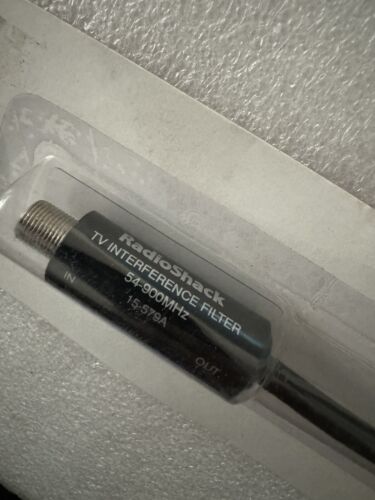 Radio Shack TV/VCR/FM Interference Filter 75-ohm, 54-900MHZ, 150-0579. - Picture 3 of 4