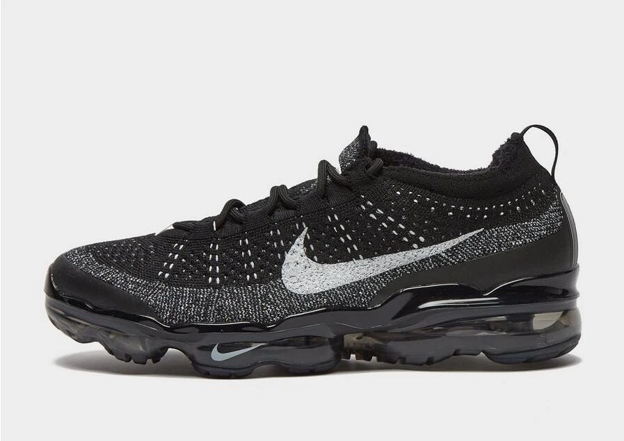 Authentic Nike Air VaporMax 2023 flyknit ® ( Men UK Sizes: 10 & 11 ) Black