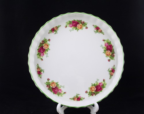 ROYAL ALBERT OLD COUNTRY ROSES 12" QUICHE/BAKING DISH #2 - NEW - Picture 2 of 5
