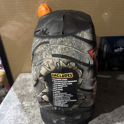 ZURU Smashers Monster Flame Mystery Pack Wheels Over 25 Monster Trucks Surprises
