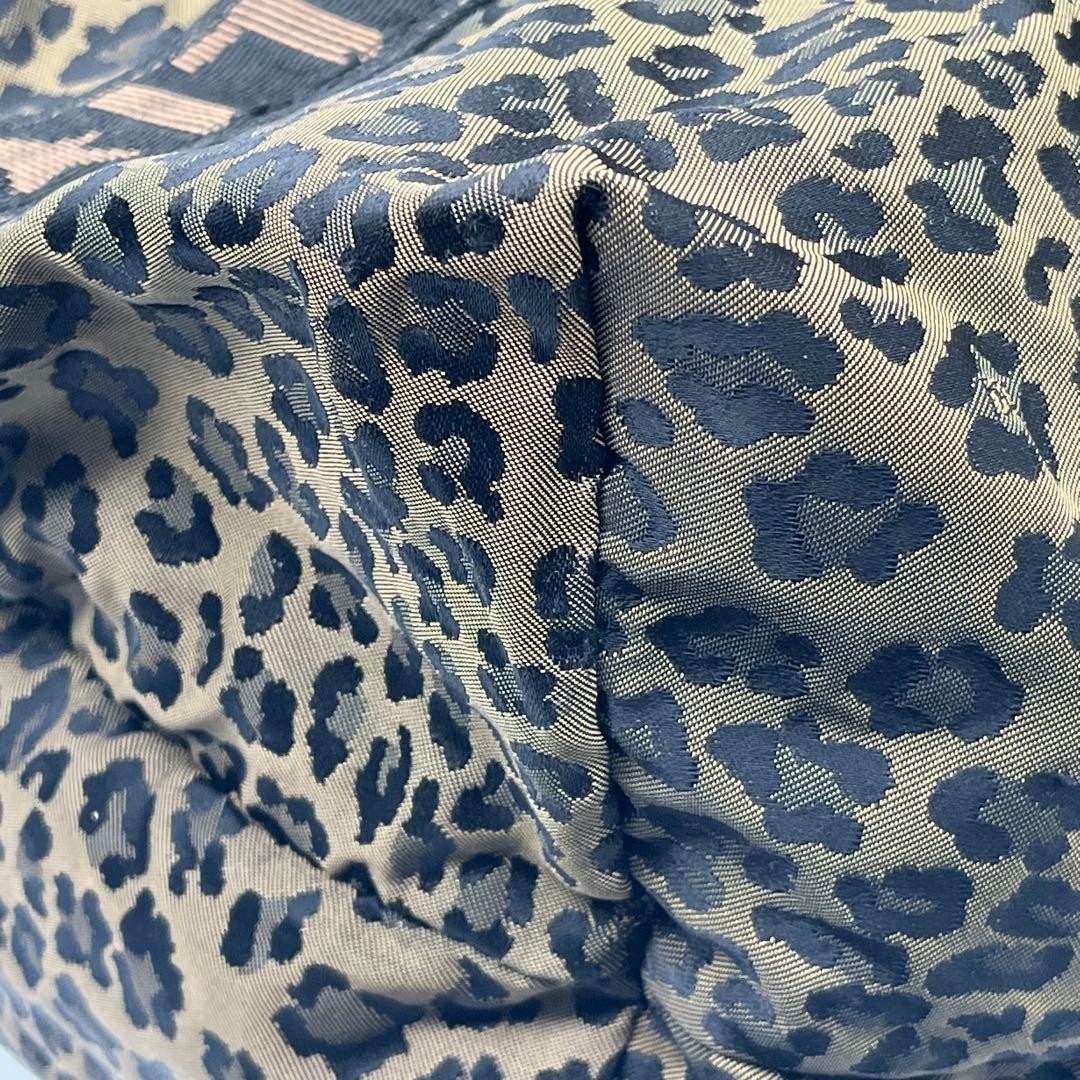 Fendi Leopard Pattern Boston Bag Large Capacity 1… - image 8