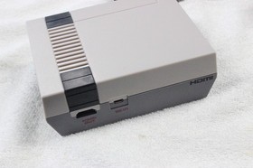 Nintendo NES Classic Edition Mini Console w/ Controller & Cables Genuine CLV-001