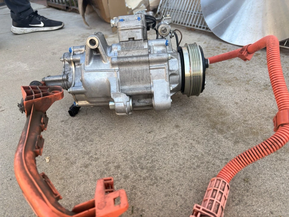 2012-2015 Honda Civic Hybrid Acura ILX Hybrid AC Compressor OEM HBC198 GENUINE - Image 3 of 4