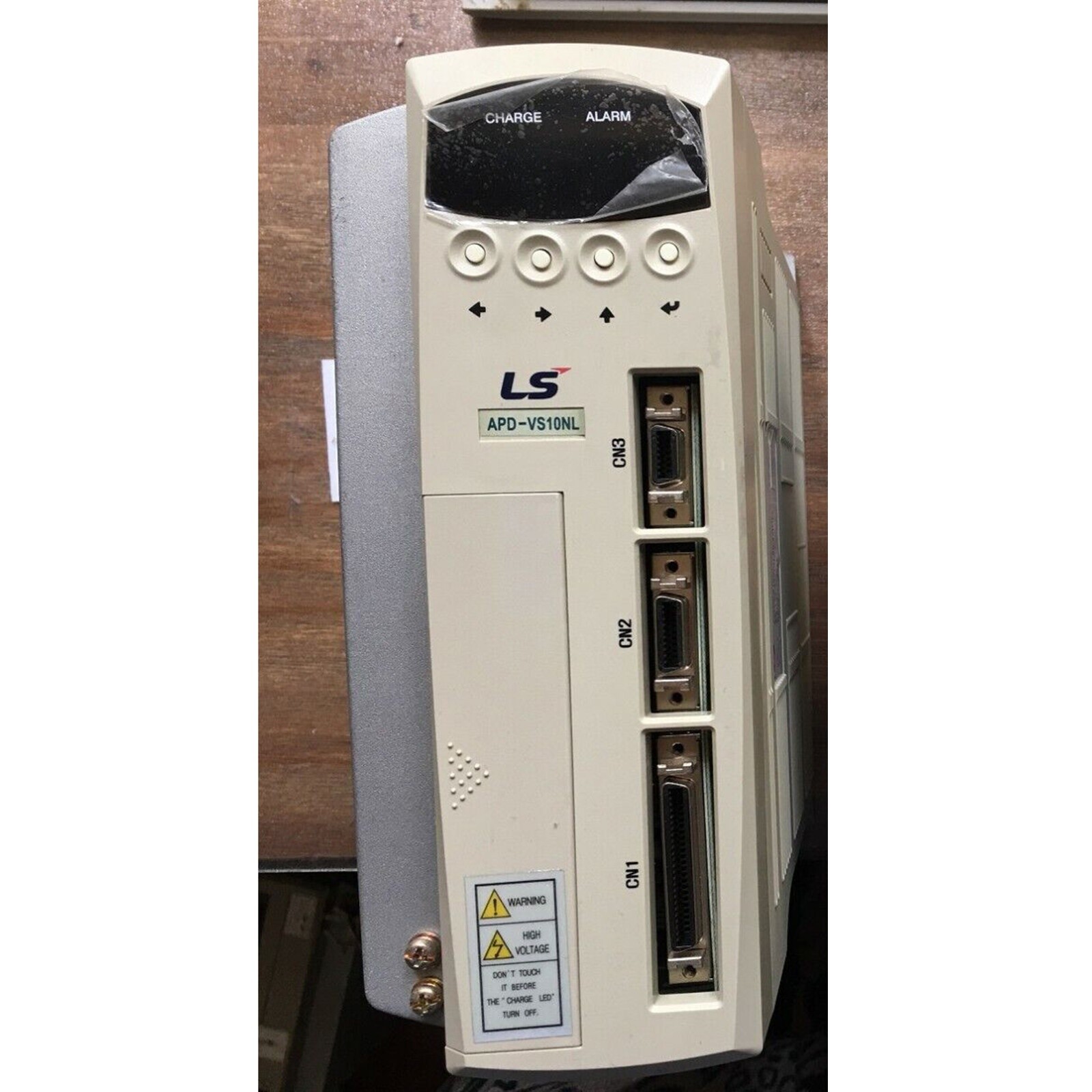 1 PC Used For LS servo drive APD-VS10N *yt