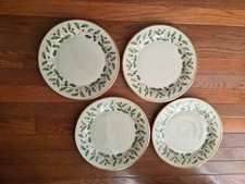 4 Lenox Holiday Holly Berries Dinner Plates 10.75"
