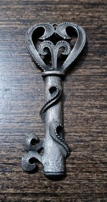 Large 3 Inch Heart Key Pendant Necklace Charm JEWELRY 