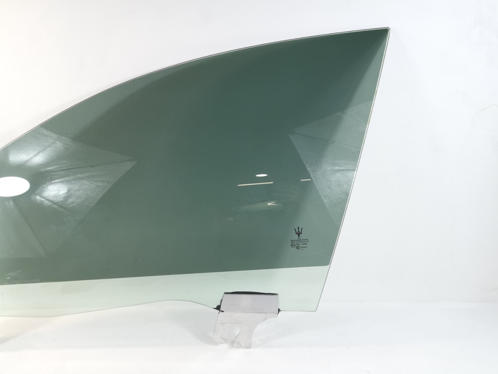 Maserati Ghibli RWD 2017 3.0 L Auto Front Left Door Window Glass 43R-00366 OEM