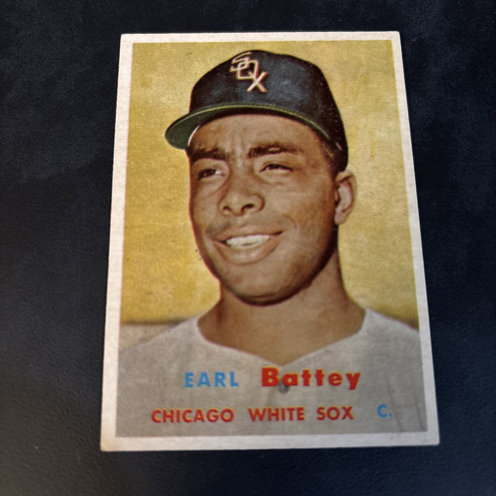 1957 Topps - Earl Battey #401 (RC)