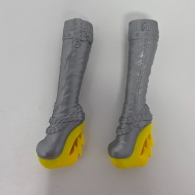 Monster High Frankie Stein Freaky Fusion Silver Yellow Lightning Boots Mattel 20