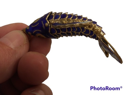 Cloisonne Chinese Export Articulated Enamel Koi Fish Gilt Silver Pendant - Picture 5 of 8