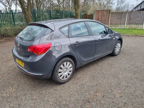 2012 vaxhaul astra 1.4 - Picture 5 of 8