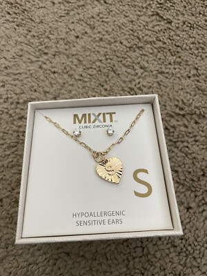 Dragonfly Pendant Necklace & CZ Earrings Set Chain Gift Boxed Mixit Sensitive