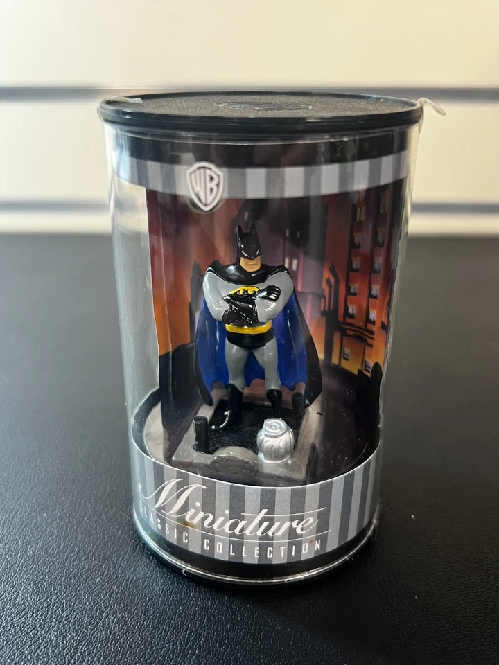 Lot of 9 WB Miniature Classic Collection Figurines Batman Penguin Joker Catwoman - Image 2 of 4