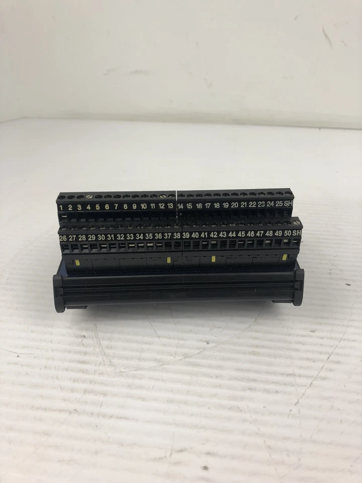 Parker GEM-VM50 Gemini 50-Pin Screw-Terminal Breakout Board - Image 4 of 4