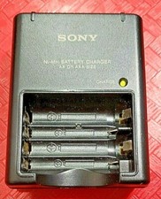 Sony BC-CS2A Ni-MH Battery Charger AA or AAA Rechargeable Batteries w/ 6ft Cord