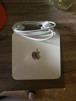 Apple Time Capsule WiFi router 1 TB A1254 First Generation - Power Cord INCLUDED