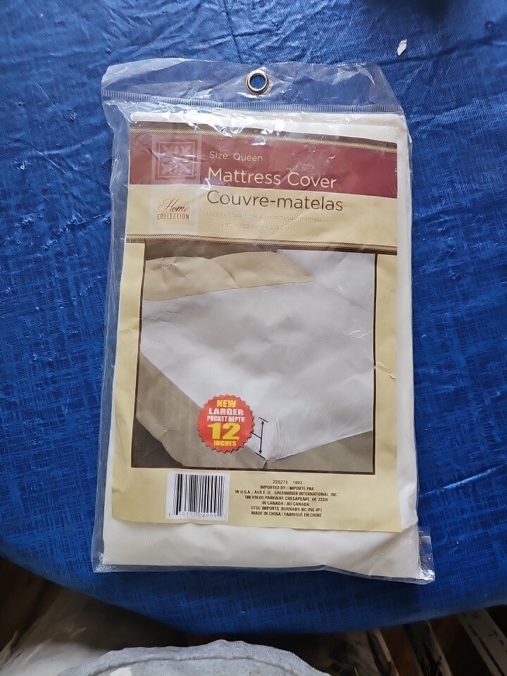Mattress Protector Fitted Cover Lightweight Plastic Queen-image