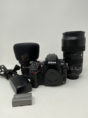 Nikon D700 DSLR Camera Bundle with Nikkor 14-24mm and Sigma 100-400mm Lenses
