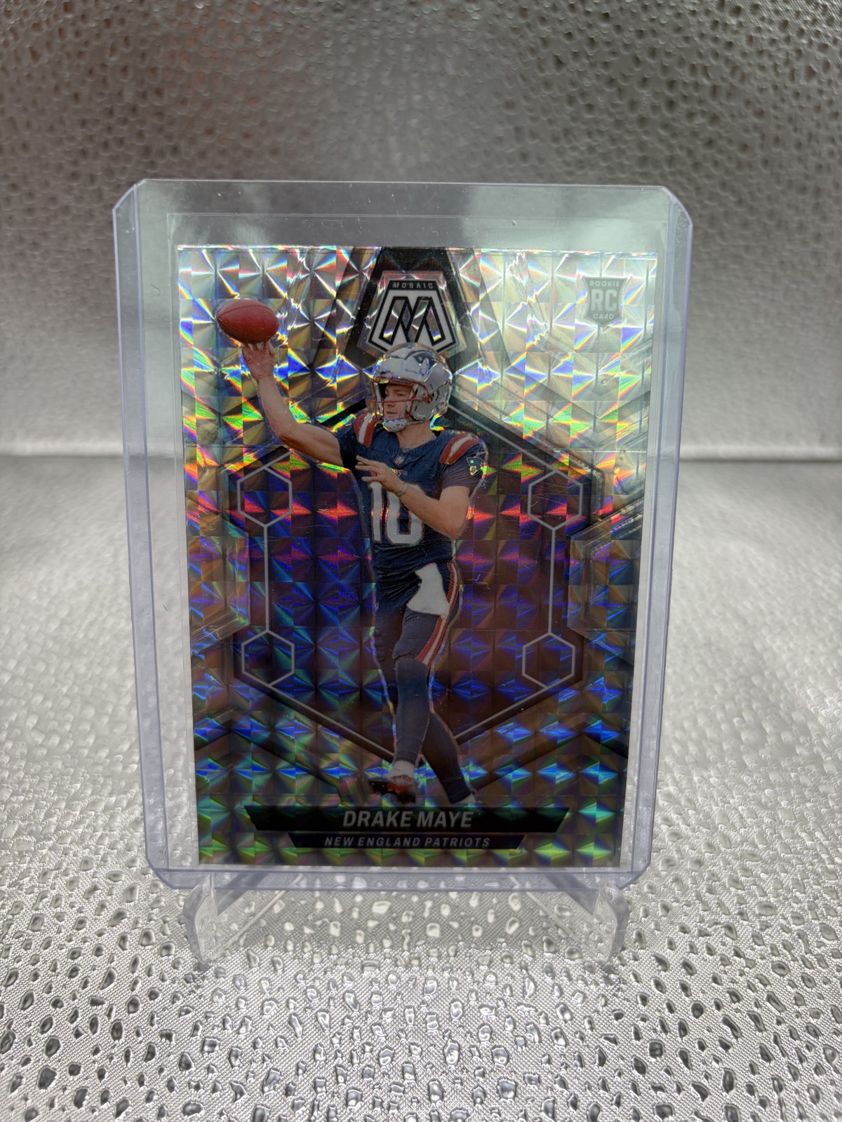 2024 Panini Mosaic - Rookies Drake Maye #303 Mosaic Prizm (RC)