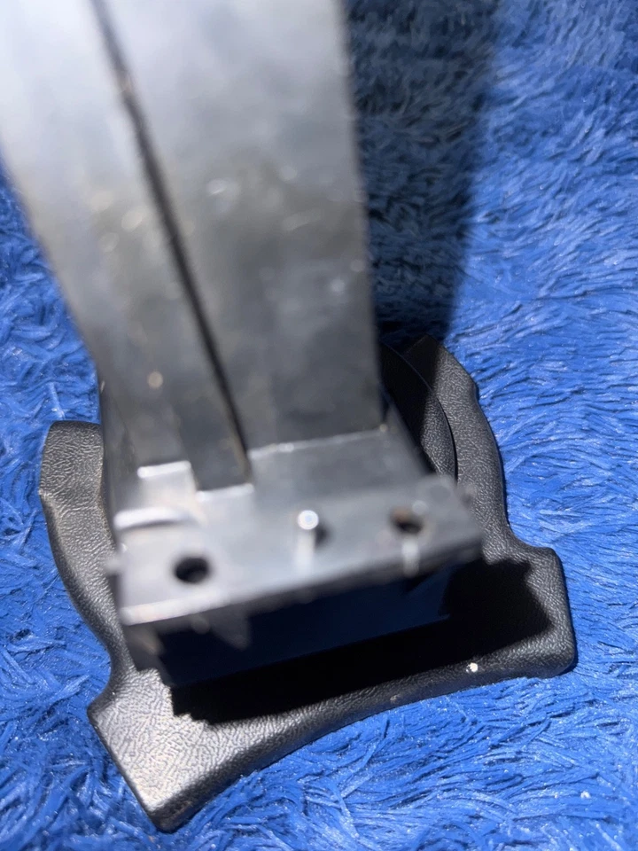 1988-1994 Chevy Silverado GMC C/K 1500 2500 Climate Control Panel P/N: 16177075 - Image 4 of 4