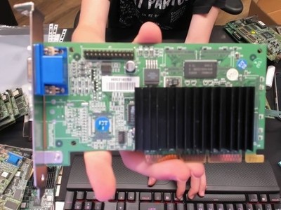 NVIDIA Corporation Unbekannt (verdeckt, ähnelt VANTA LT) [ID 042]