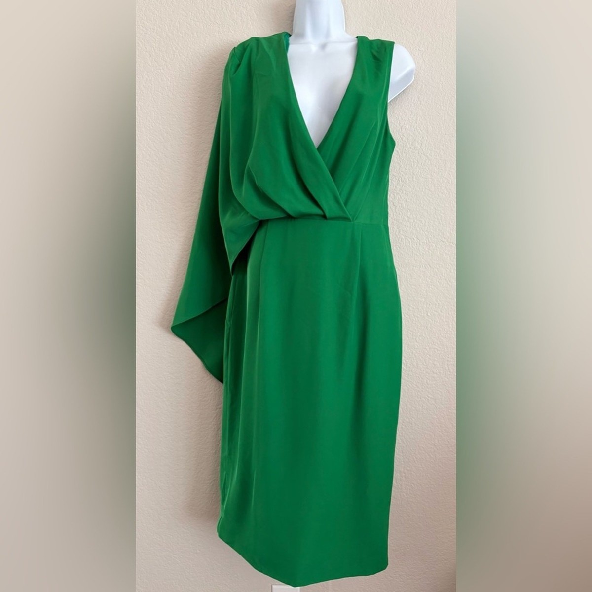 Lavish Alice One Shoulder Caped Dress Emerald Green Sz 8 New | eBay