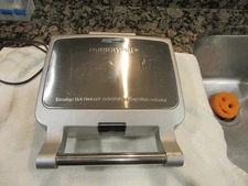 Farberware 36218 Electric Waffle Maker With Removable Trays Used but Clean VIDEO