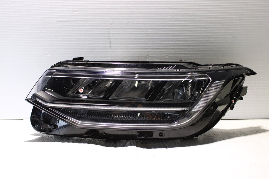 2022-2024 Volkswagen Tiguan LED Left Side Headlight Assembly OEM 5NL941035A
