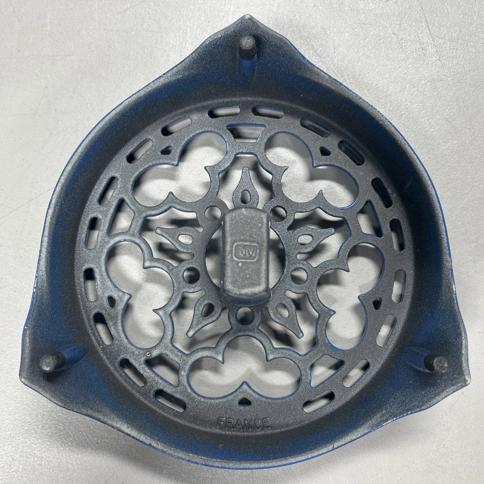 Le Creuset Trivet Warmer Pot Stand Cast Iron Enamel Candle Dark Blue France - Image 2 of 4