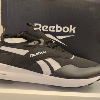 Reebok ''Spark Run'' women's black/white sneakers. NIB. Size 11