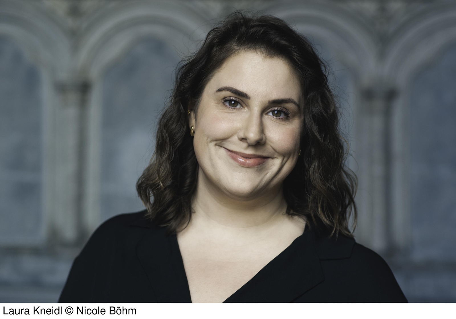 Thumbnail - Herz Aus Schatten, Laura Kneidl