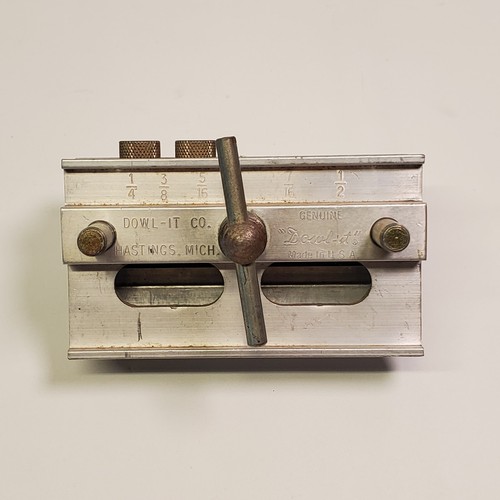 DOWL-IT Self Centering Dowel Drill Guide Doweling Woodworking Jig