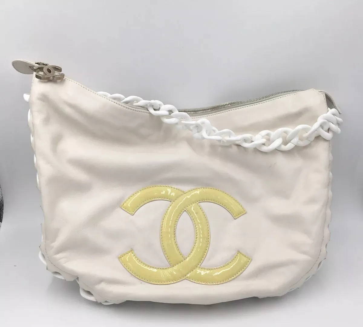 Chain outlet hobo bag