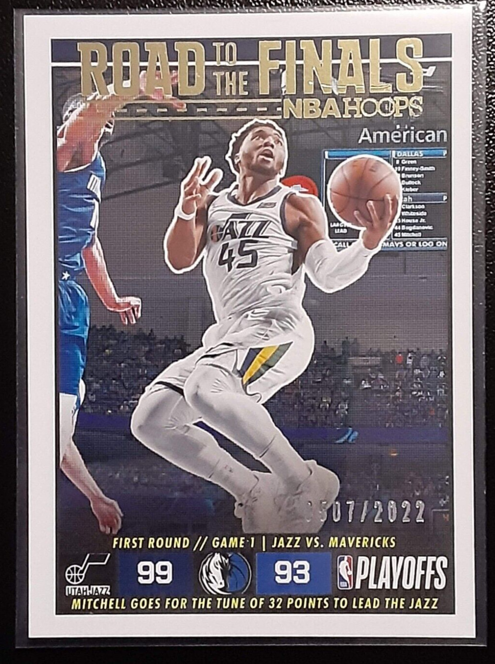 2022-23 Panini NBA Hoops Road to the Finals First Round /2022 1 Donovan Mitchell